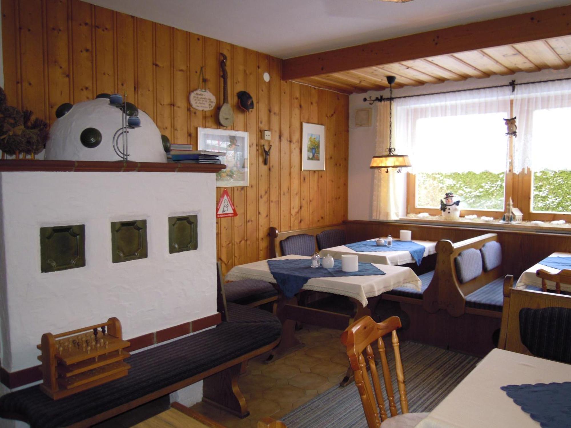 Bed & Breakfast Herzoggut 2*